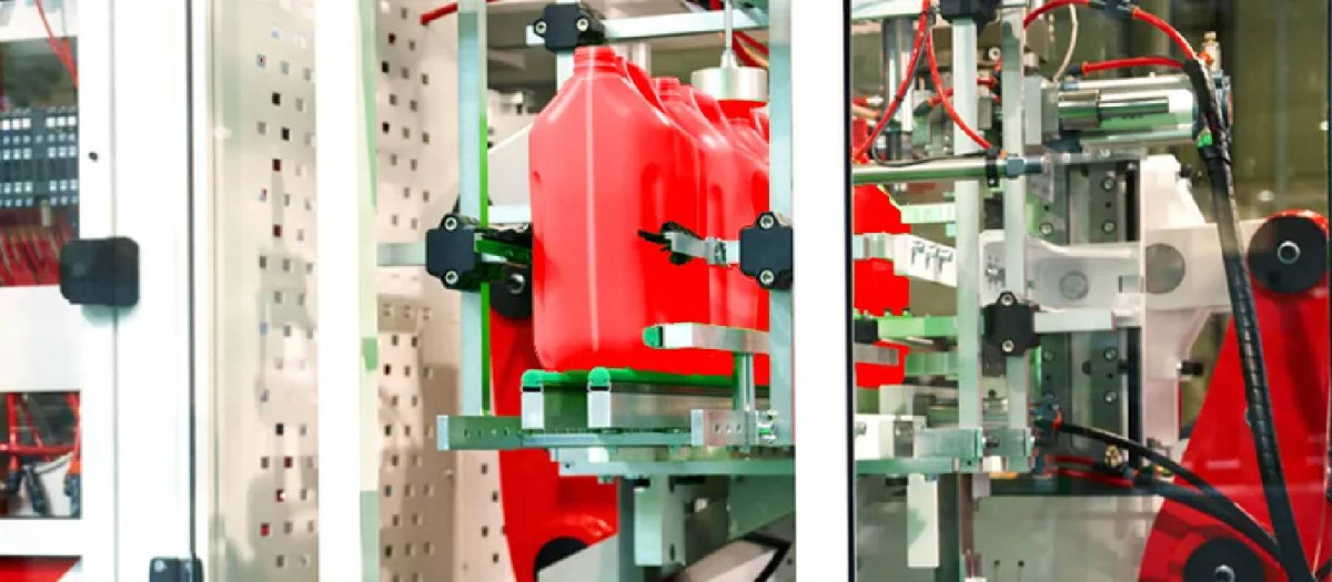 Why HDPE Plastic Bottles Are Popular For Packaging
